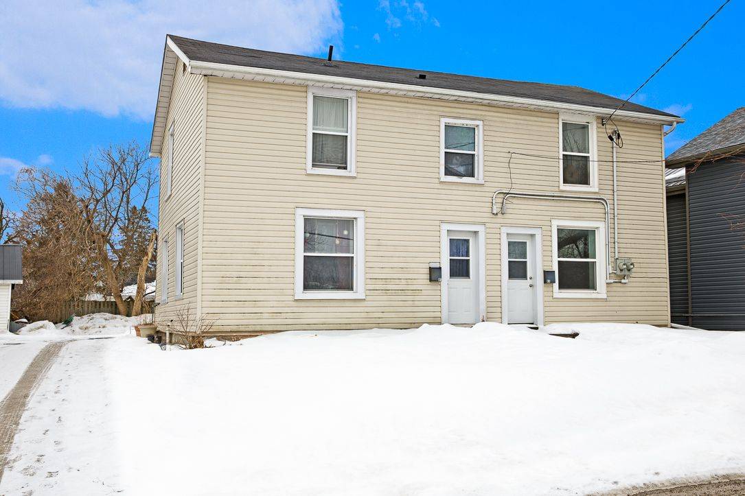 Belleville, ON K8P 1S7,81-83 Moira ST W