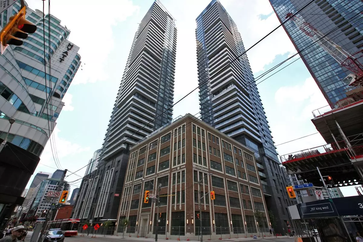 Toronto C08, ON M5V 0N4,115 Blue Jays WAY #4307