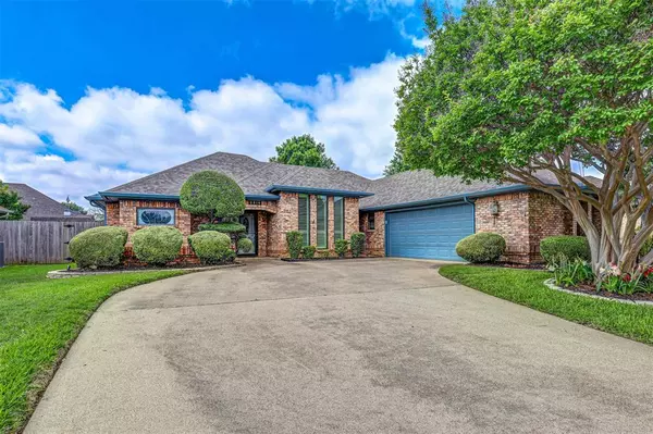 Bedford, TX 76021,2516 Stone Hollow Drive