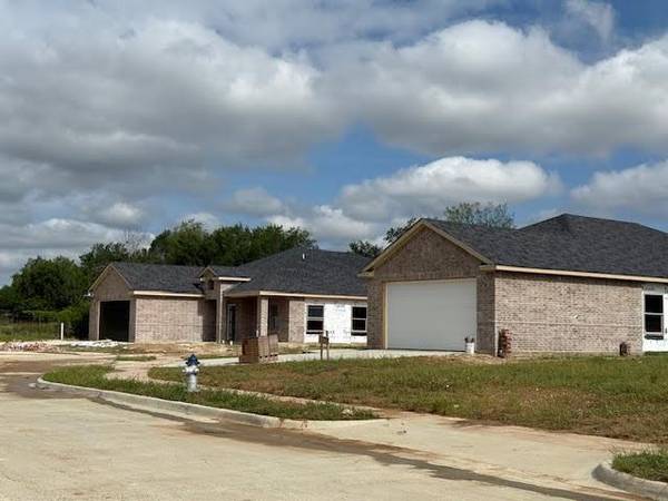 10153 Budtime Lane, Dallas, TX 75217