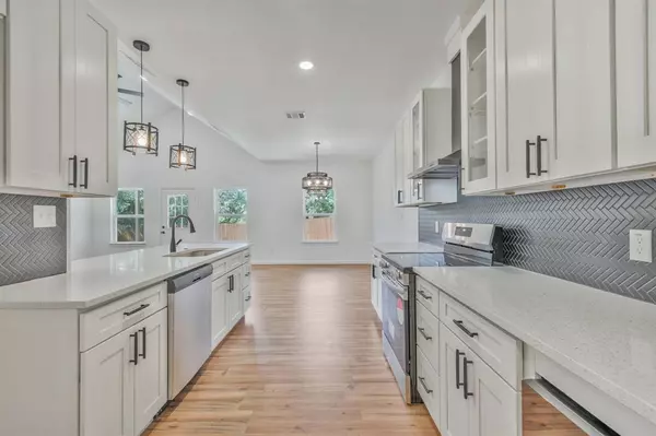 Granbury, TX 76048,2617 Hillside Drive