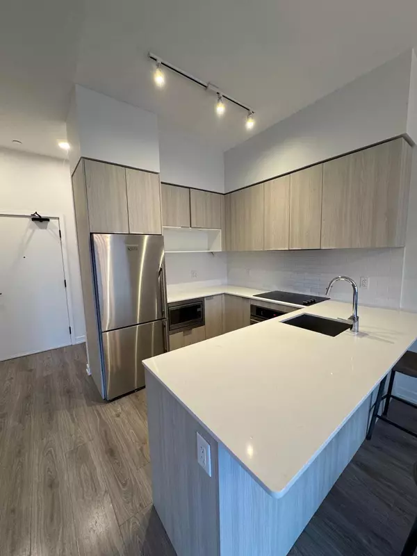 Toronto C08, ON M5A 0M8,20 Tubman AVE #403