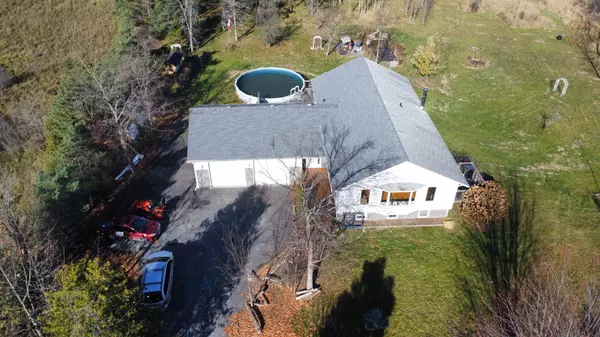 Beckwith, ON K7C 3P2,1060 7TH Line