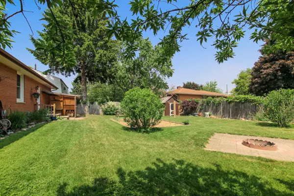 Tillsonburg, ON N4G 2M9,18 Verna DR