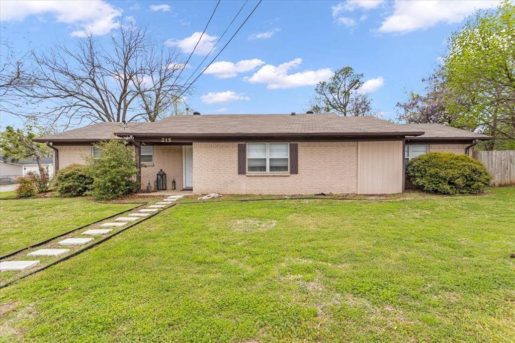 215 S Union Street S, Whitesboro, TX 76273