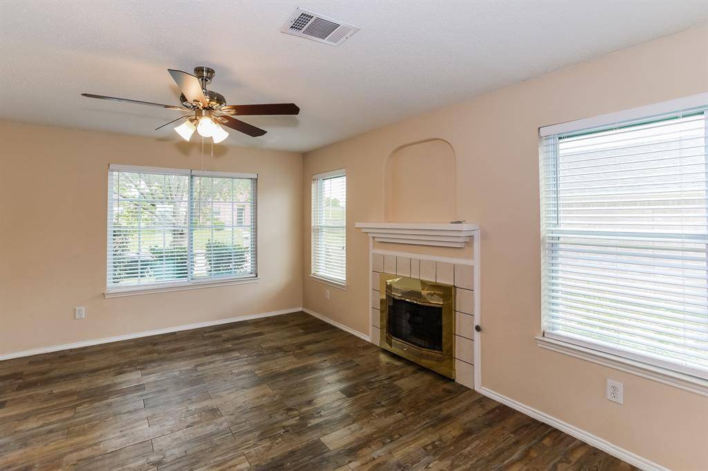 Carrollton, TX 75010,4368 Onyx Drive
