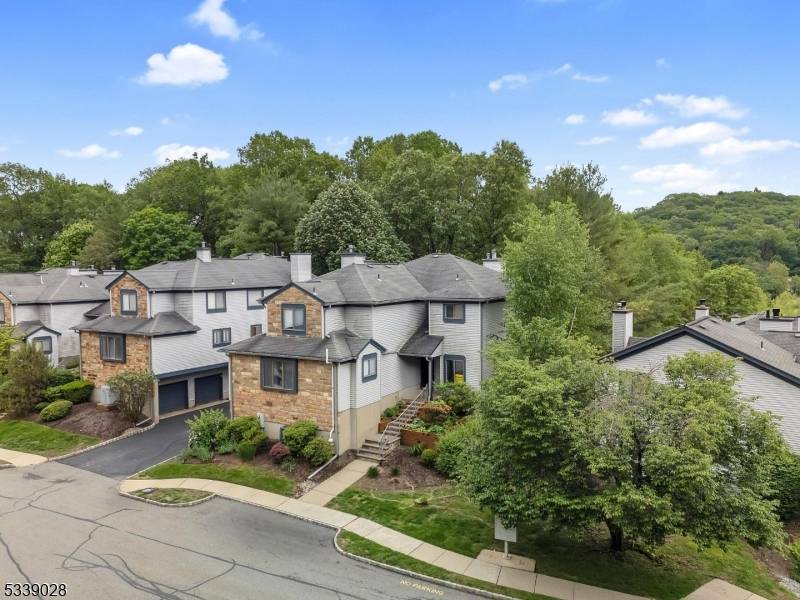 Independence Twp., NJ 07840,60 Overlook Dr