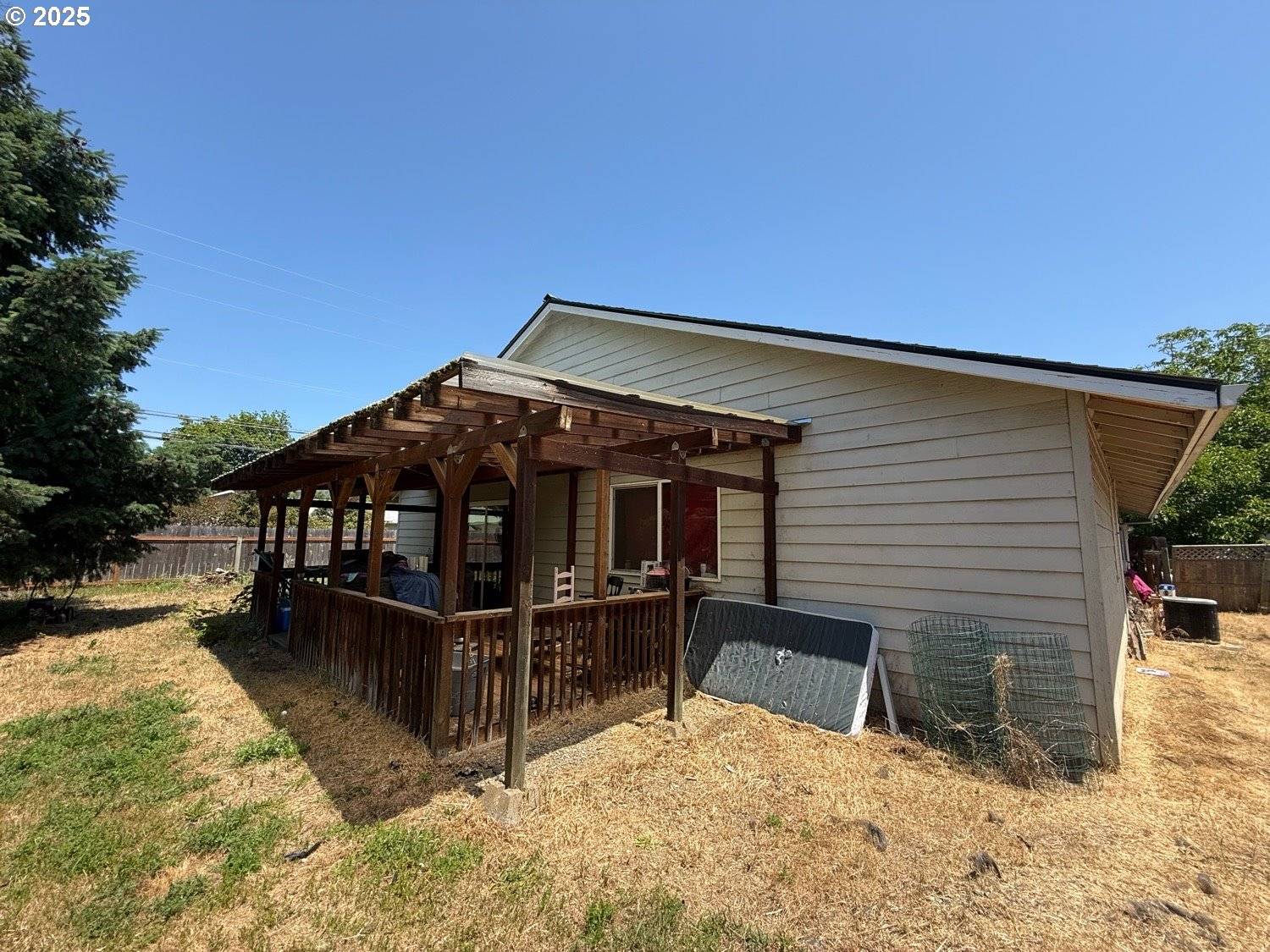 Myrtle Creek, OR 97457,118 SE WILDWOOD WAY