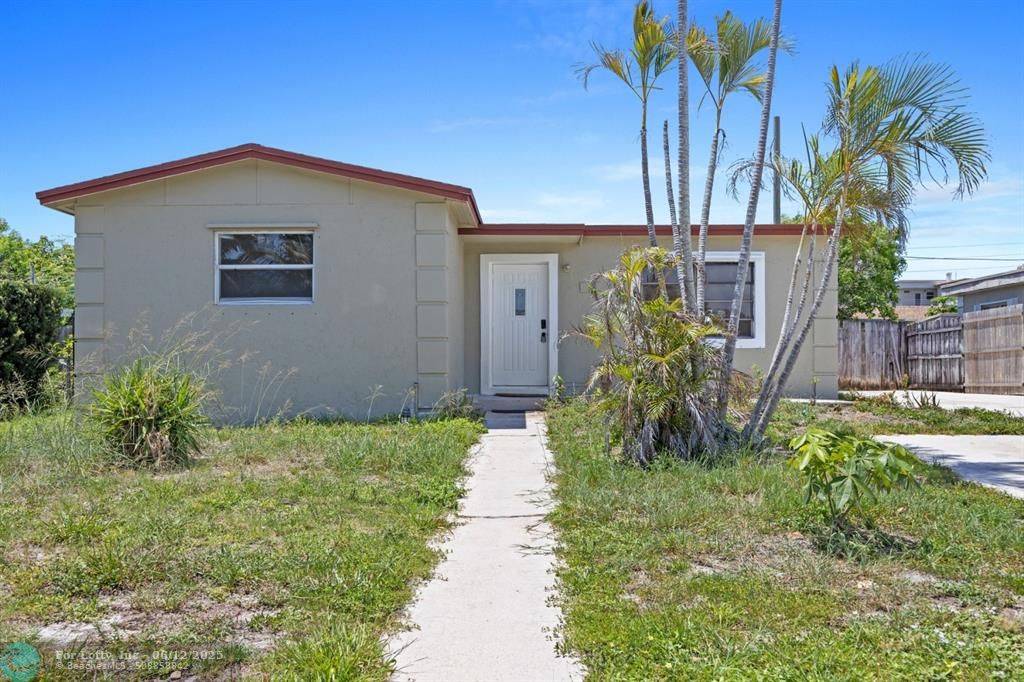 420 NE 27 Ave, Boynton Beach, FL 33435