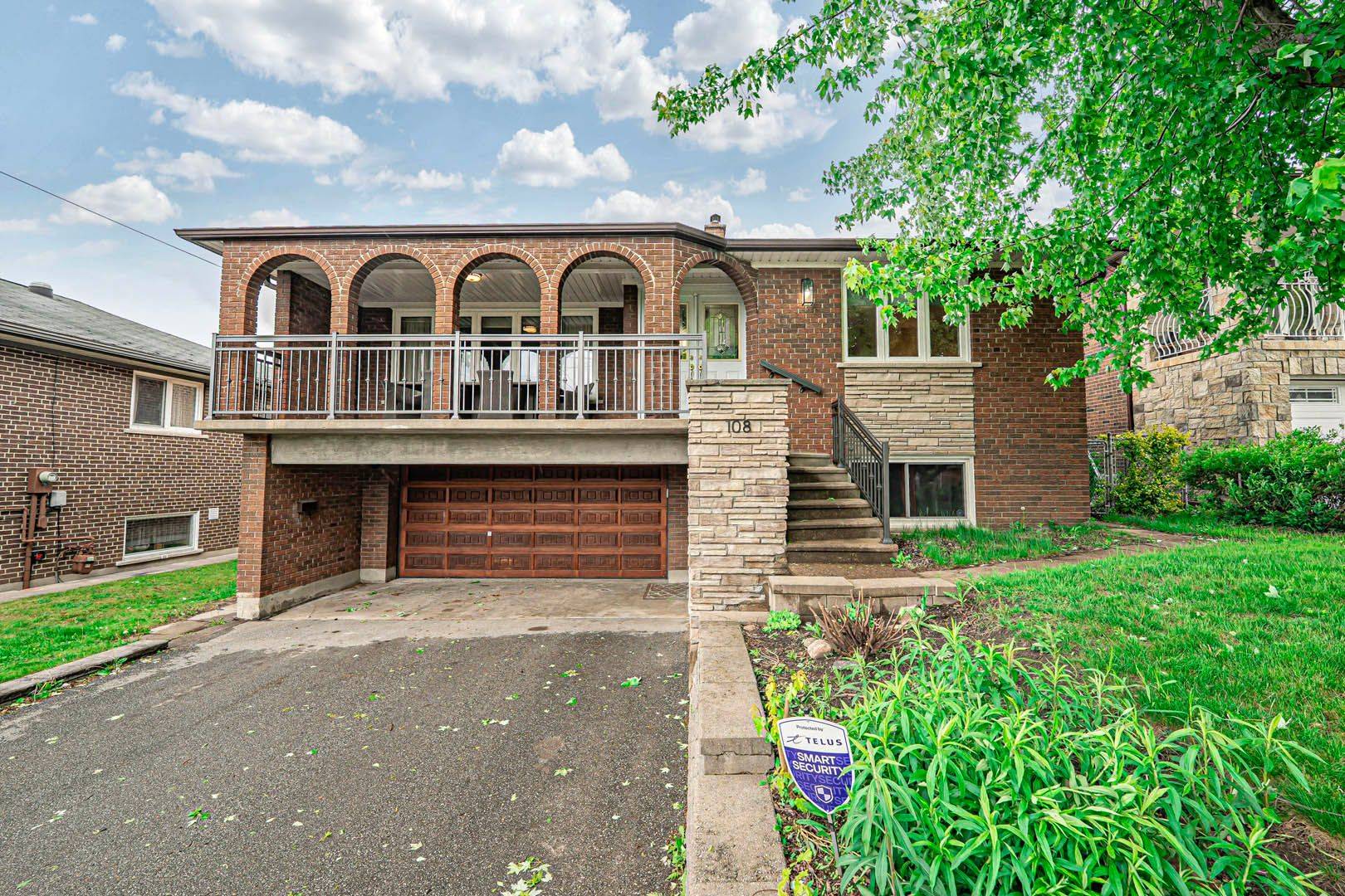 108 Rowntree Mill RD, Toronto W05, ON M9L 1C6