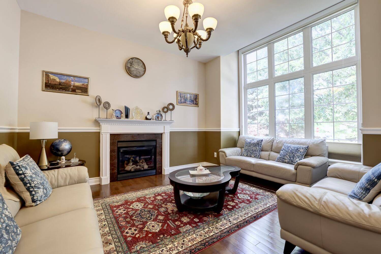 Oakville, ON L6H 0C4,2298 North Ridge TRL