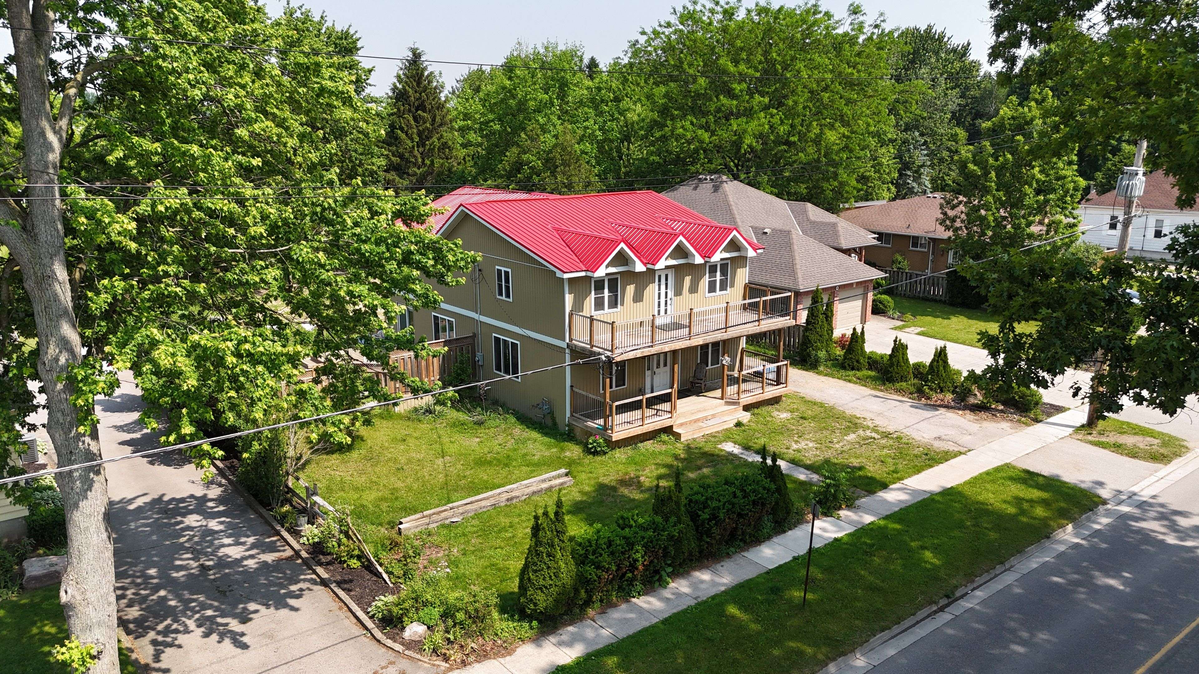 Strathroy Caradoc, ON N0L 1W0,8566 Glendon DR