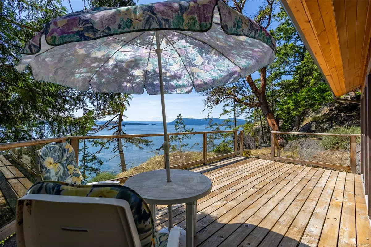 Pender Island, BC V0N 2M2,3803 Cutlass Crt
