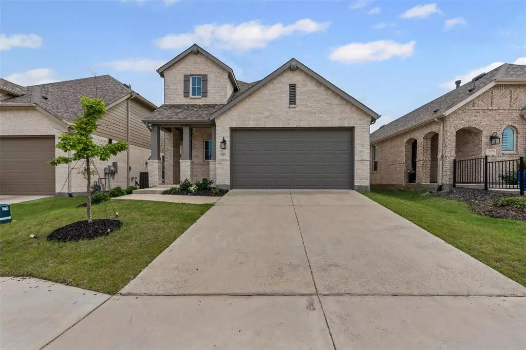 Denison, TX 75020,3962 Oak Creek Circle