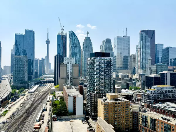 1 Market ST #2412, Toronto C08, ON M5E 0A2