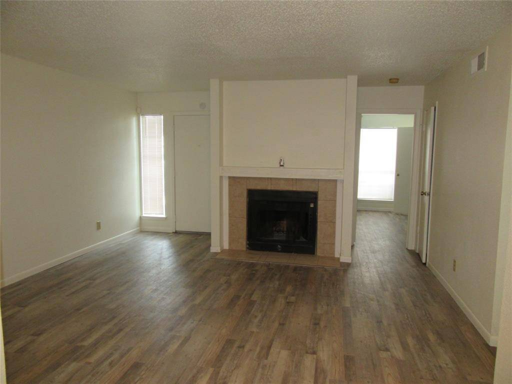 Dallas, TX 75243,12480 ABRAMS Road #102