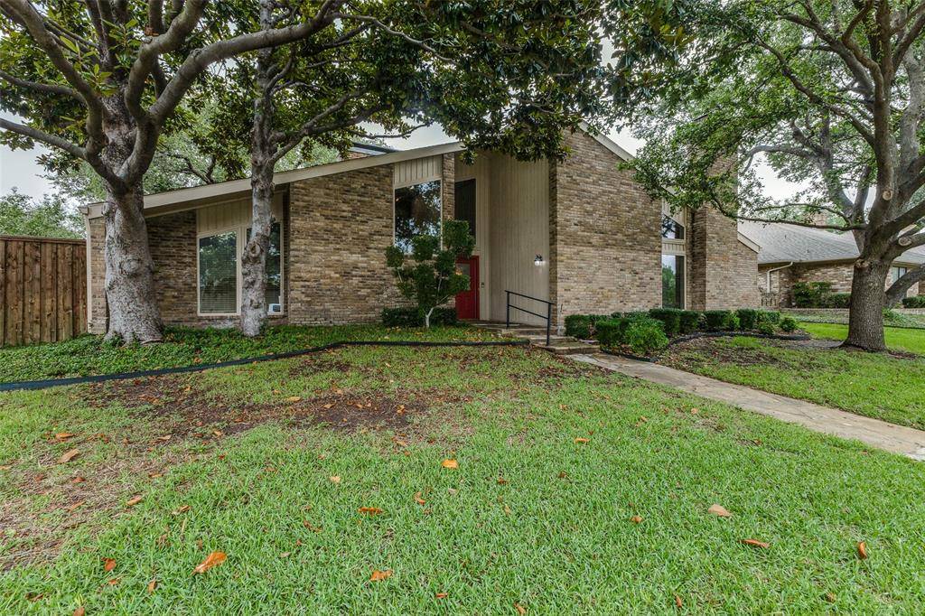 Dallas, TX 75248,7235 Holyoke Drive