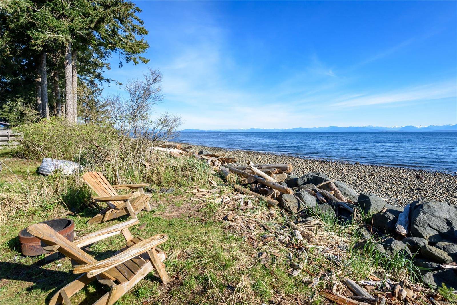 Black Creek, BC V9J 1J7,1418 Seaview Rd