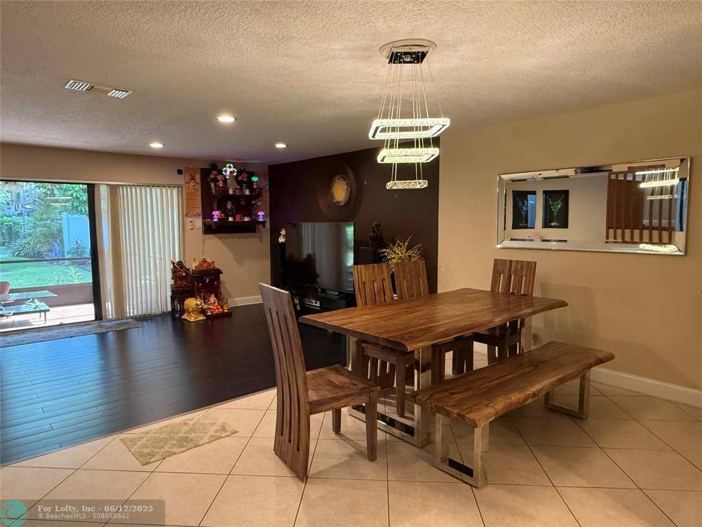 Coconut Creek, FL 33066,2767 NW 42nd Ave  #2767