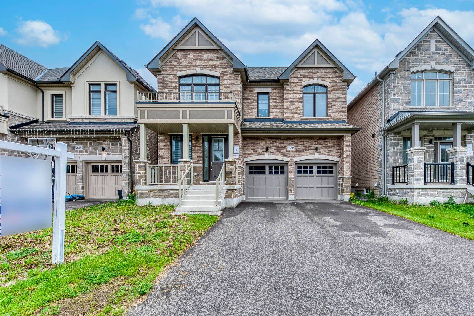 286 Danny Wheeler BLVD, Georgina, ON L4P 0J9