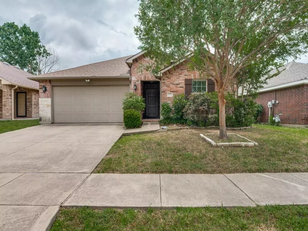 Arlington, TX 76002,704 Cliffmere Drive