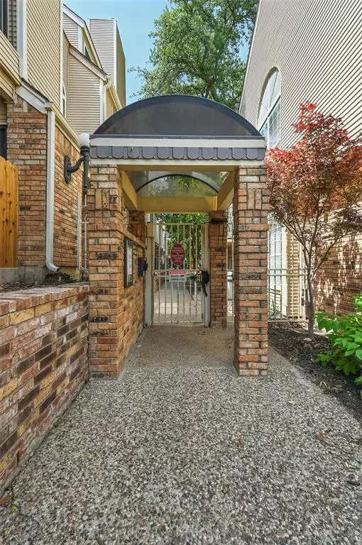 Dallas, TX 75248,5325 Bent Tree Forest Drive #1108