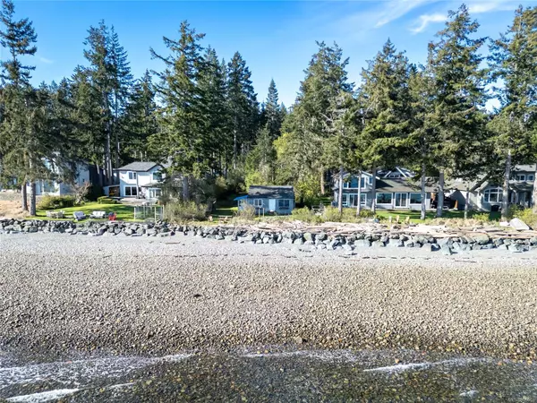 Black Creek, BC V9J 1J7,1418 Seaview Rd