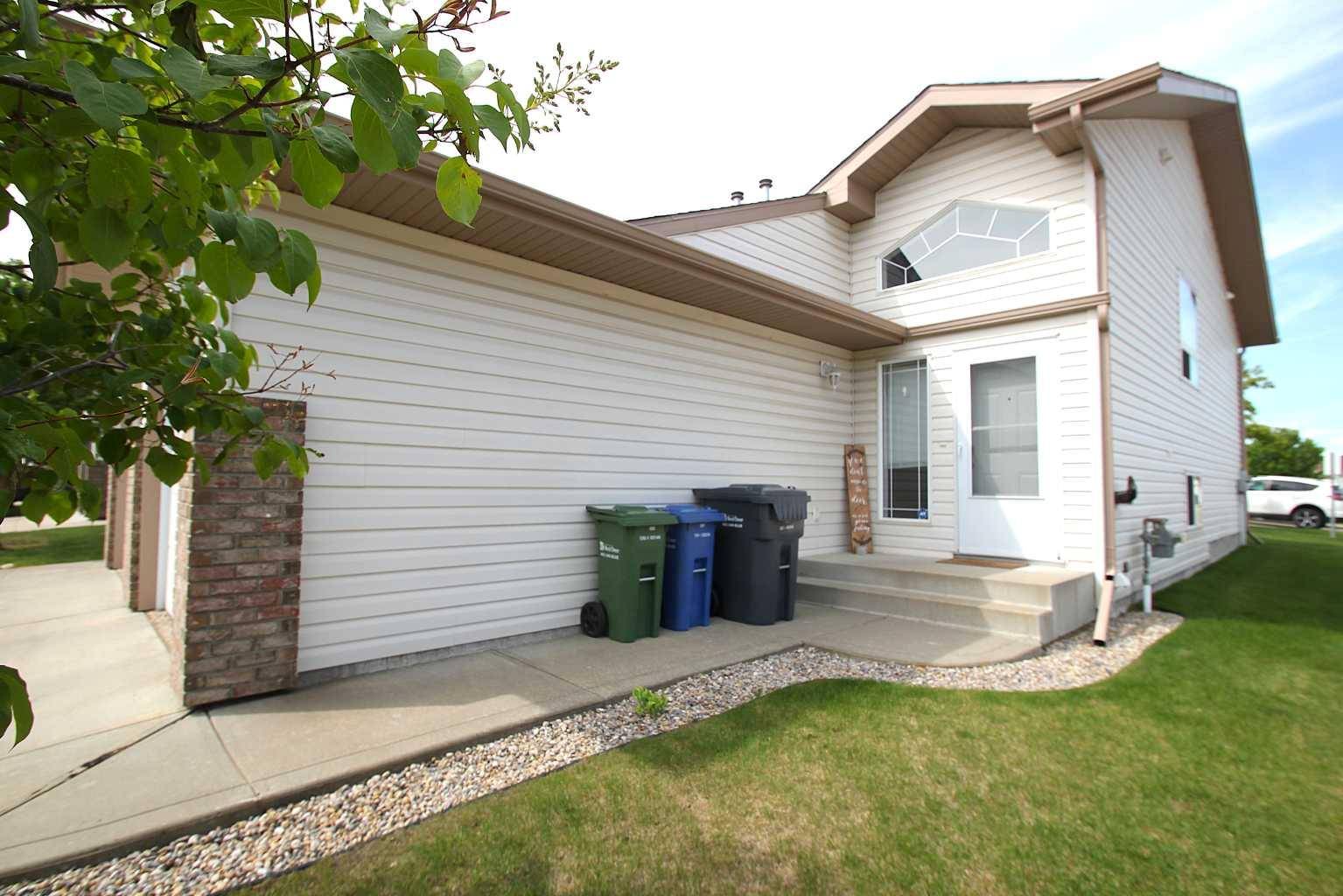 6220 Orr DR #156, Red Deer, AB T4P 3Z8
