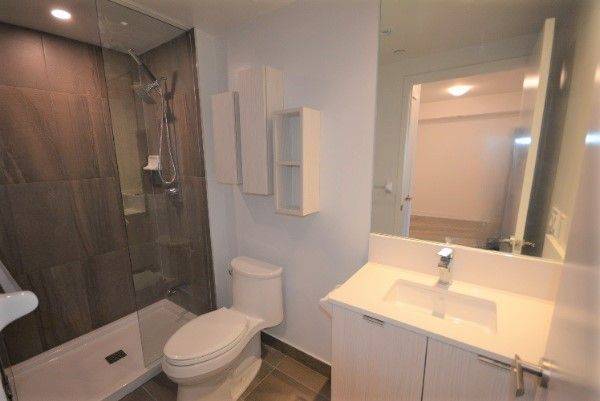 Toronto C10, ON M4P 0E4,195 Redpath AVE #2105