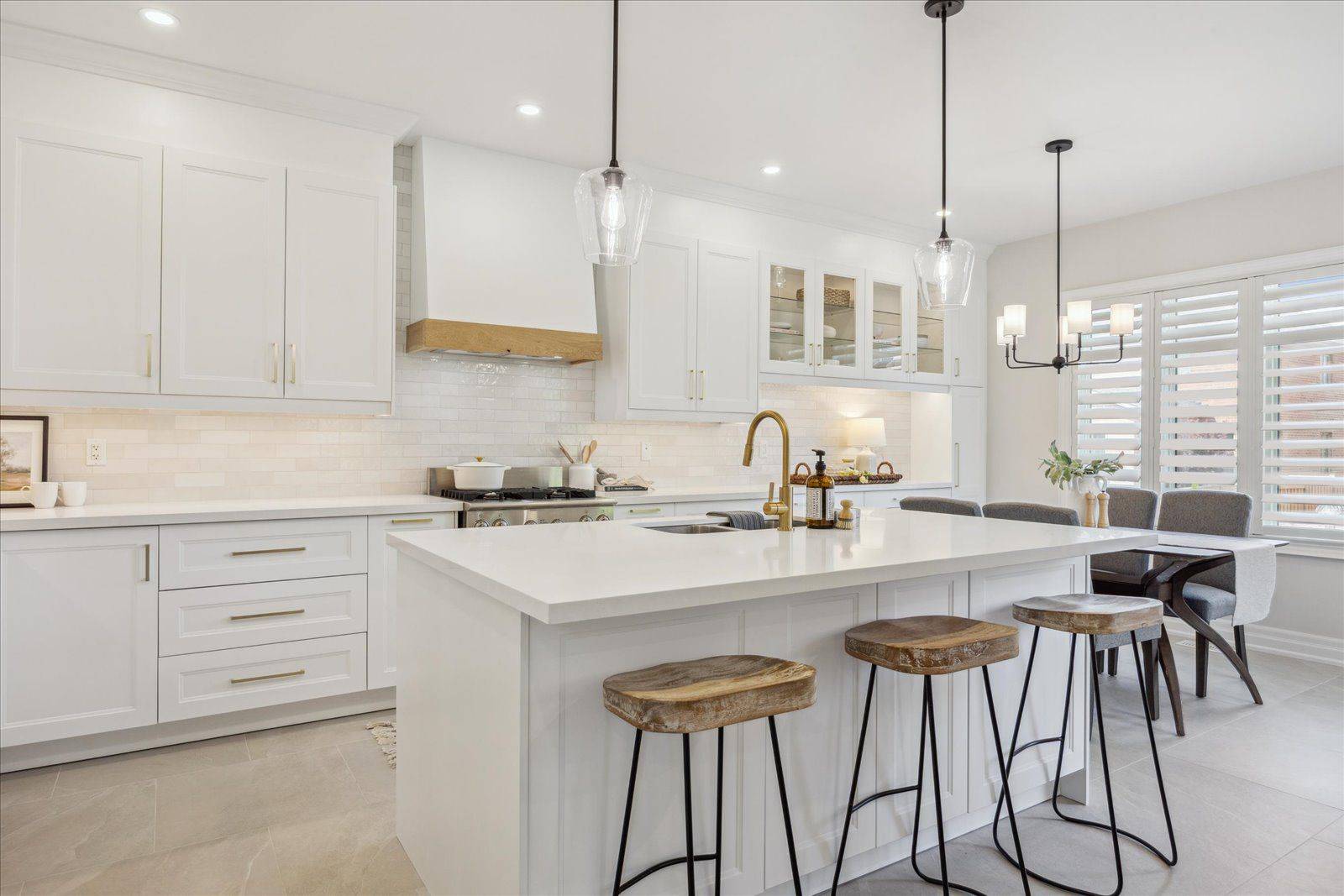Whitby, ON L1R 0L1,10 Heathfield ST