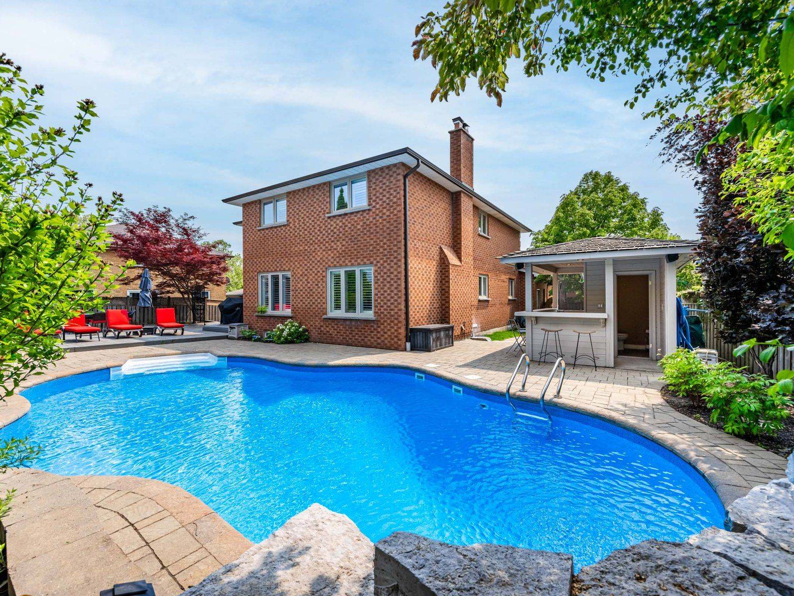 2965 Mulberry DR, Oakville, ON L6J 7H8
