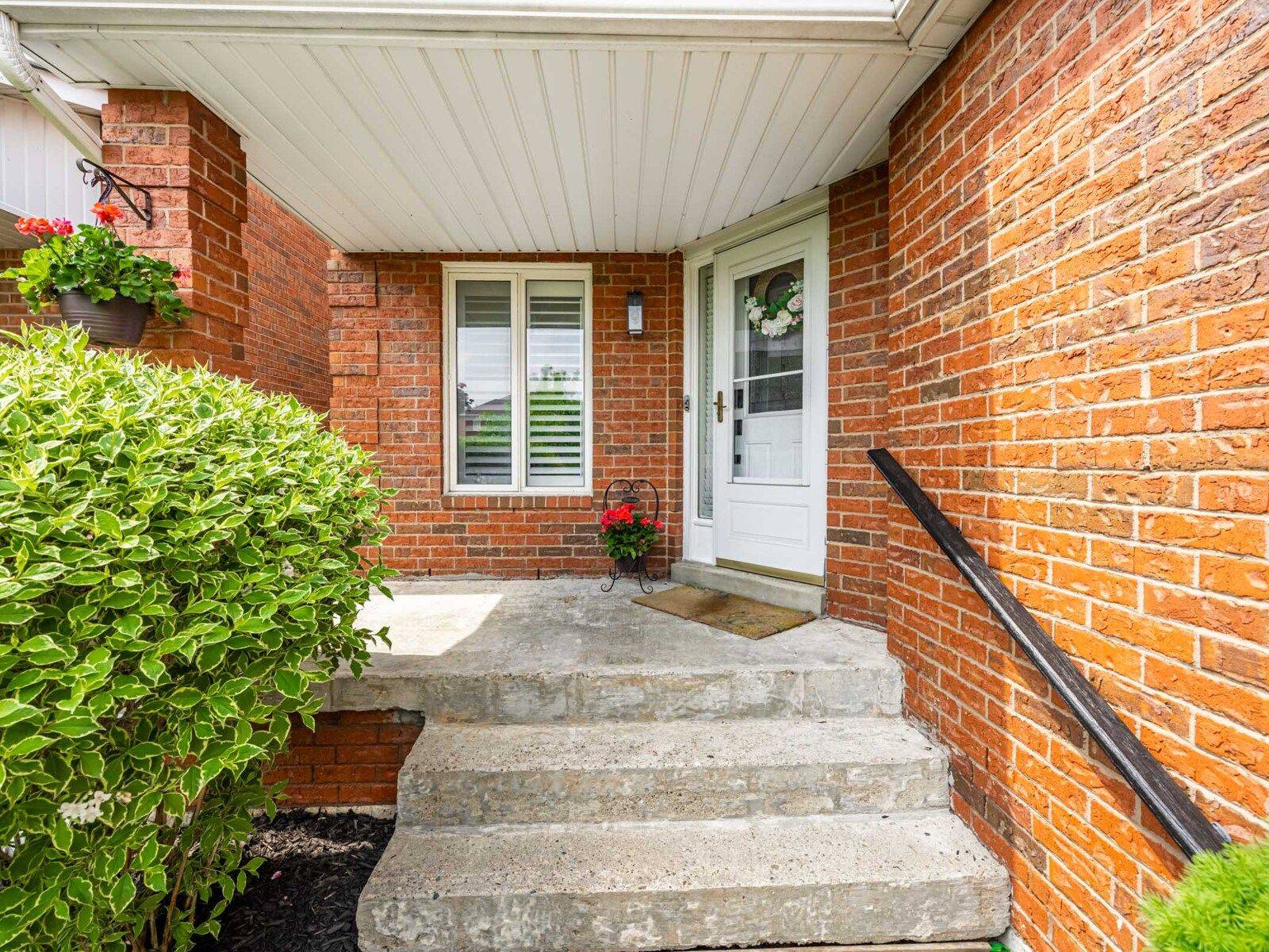 Orangeville, ON L9W 4Y3,325 Marshall CRES