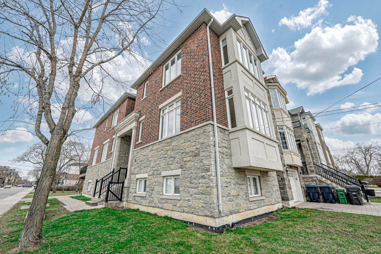 Toronto W06, ON M8W 1S4,28 Elder AVE