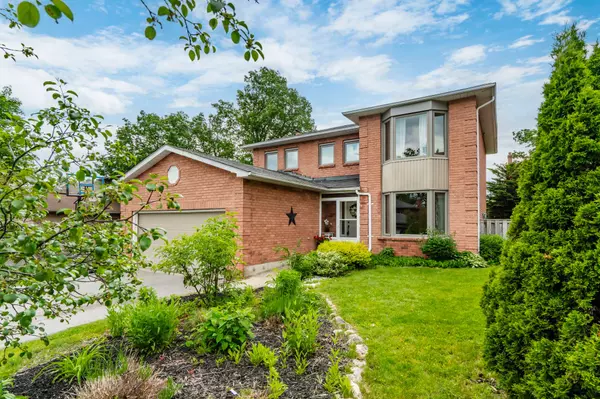 26 Kenny CRES, Barrie, ON L4N 6C9