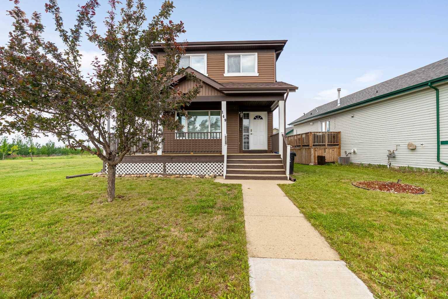 149 Robinson LN, Fort Mcmurray, AB T9J 1L8