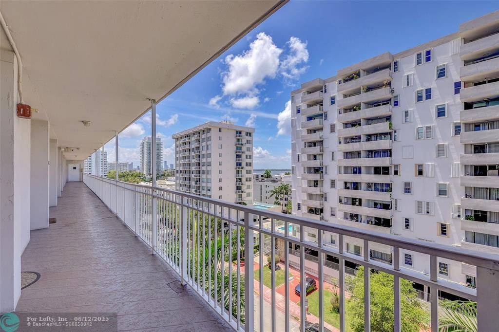 Miami Beach, FL 33139,1300 Lincoln Rd  #D-804