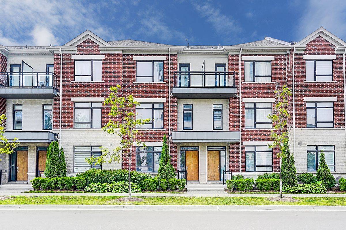 15 Gandhi LN, Markham, ON L3T 0G4