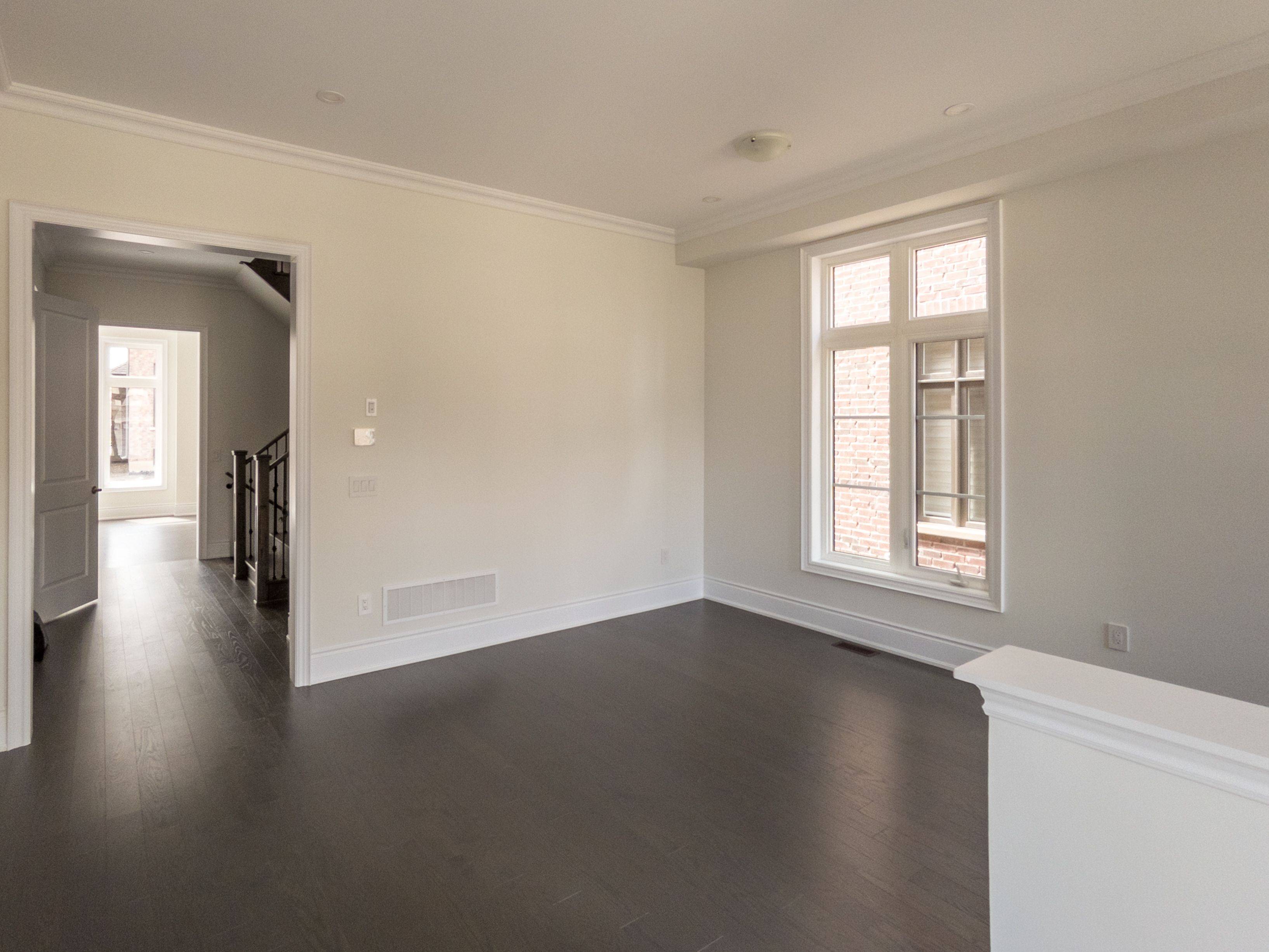 Oakville, ON L6M 5L4,1382 Queens Plate RD