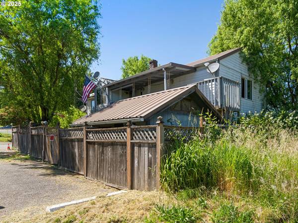 50316 COLUMBIA RIVER HWY, Scappoose, OR 97056