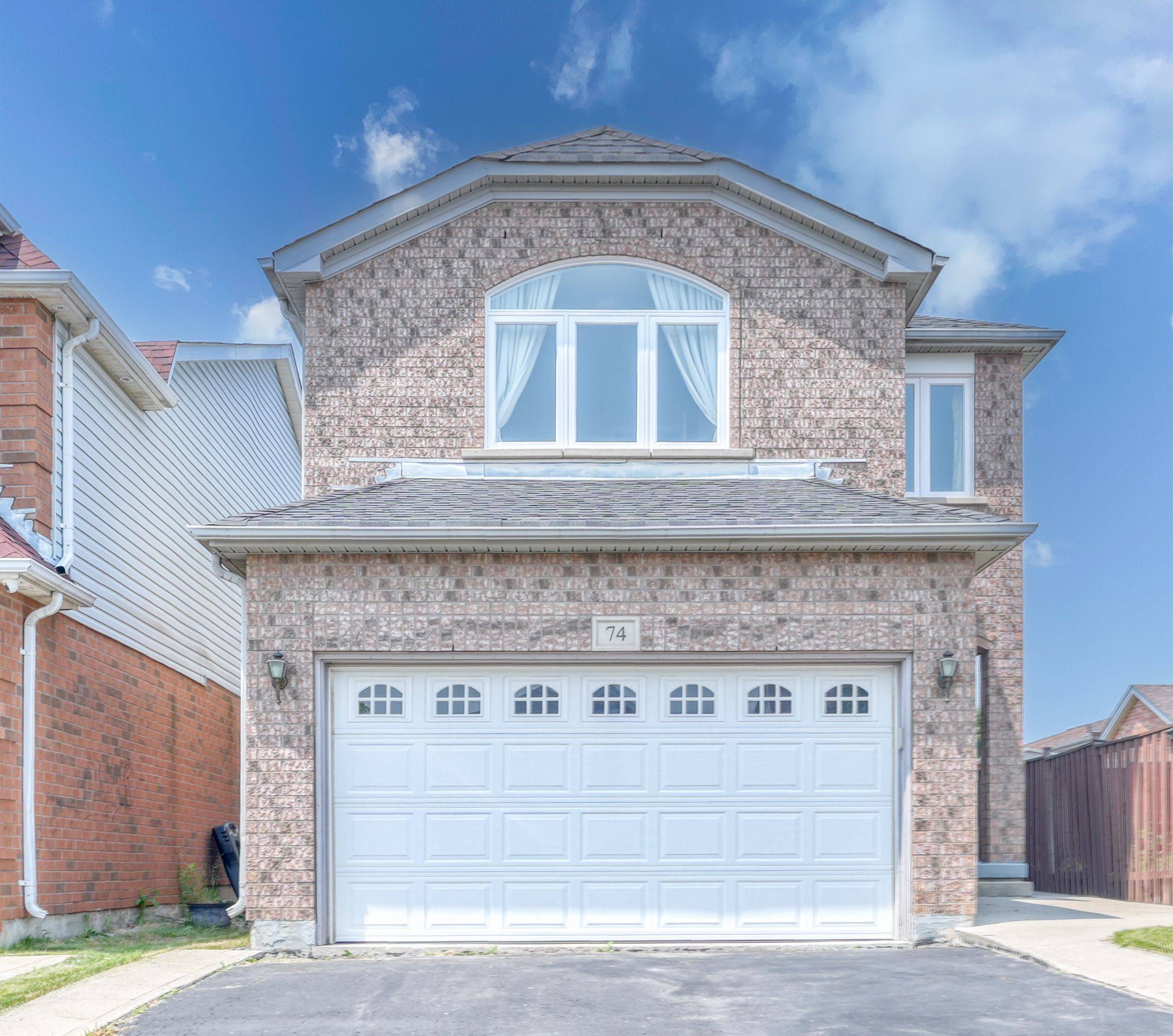 74 Feathertop LN, Brampton, ON L6R 1X1