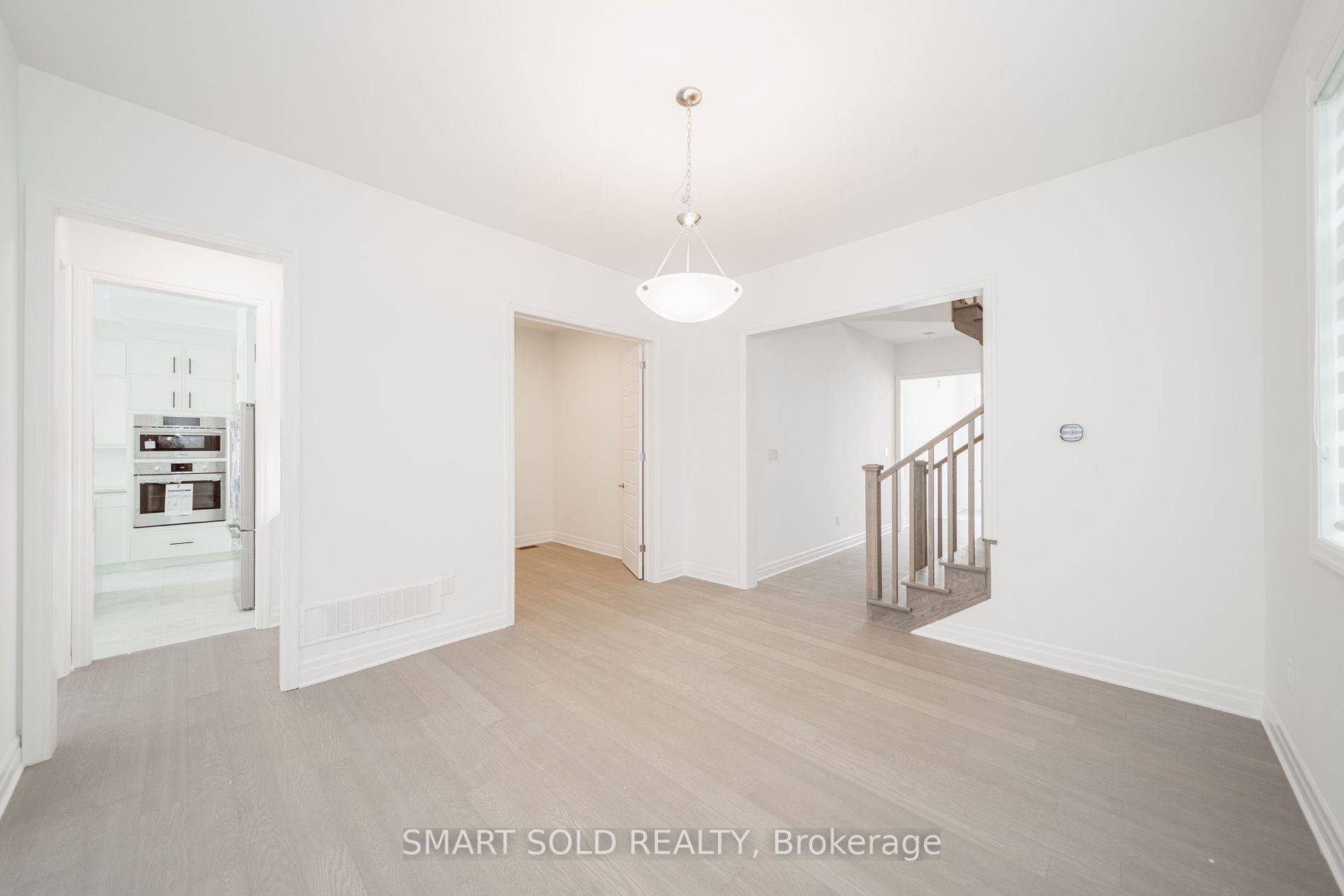 Markham, ON L6C 3M5,6 Azure DR