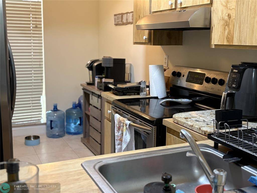 Deerfield Beach, FL 33442,1921 SW 15TH ST  #34