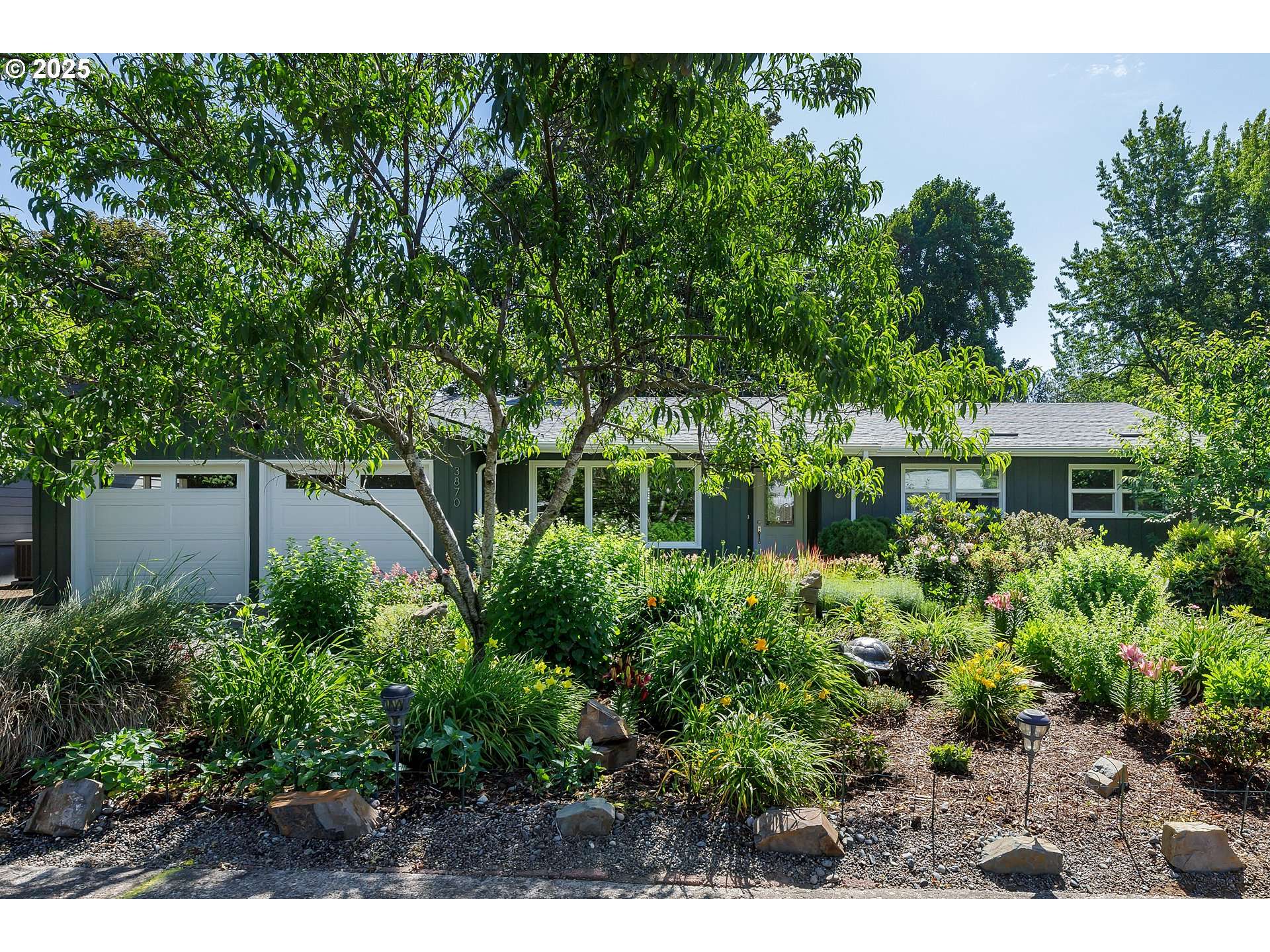 Salem, OR 97302,3870 S SAXON DR
