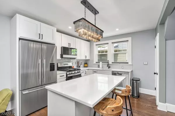 Westfield Town, NJ 07090,520 Hort St
