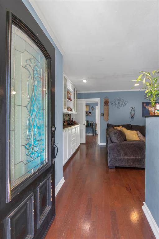 Fort Worth, TX 76109,4216 Selkirk Drive W