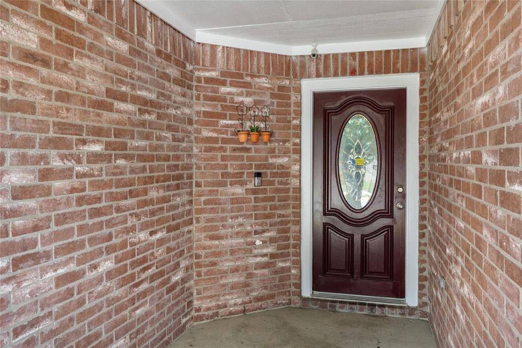 Watauga, TX 76137,6745 Bear Hollow Lane