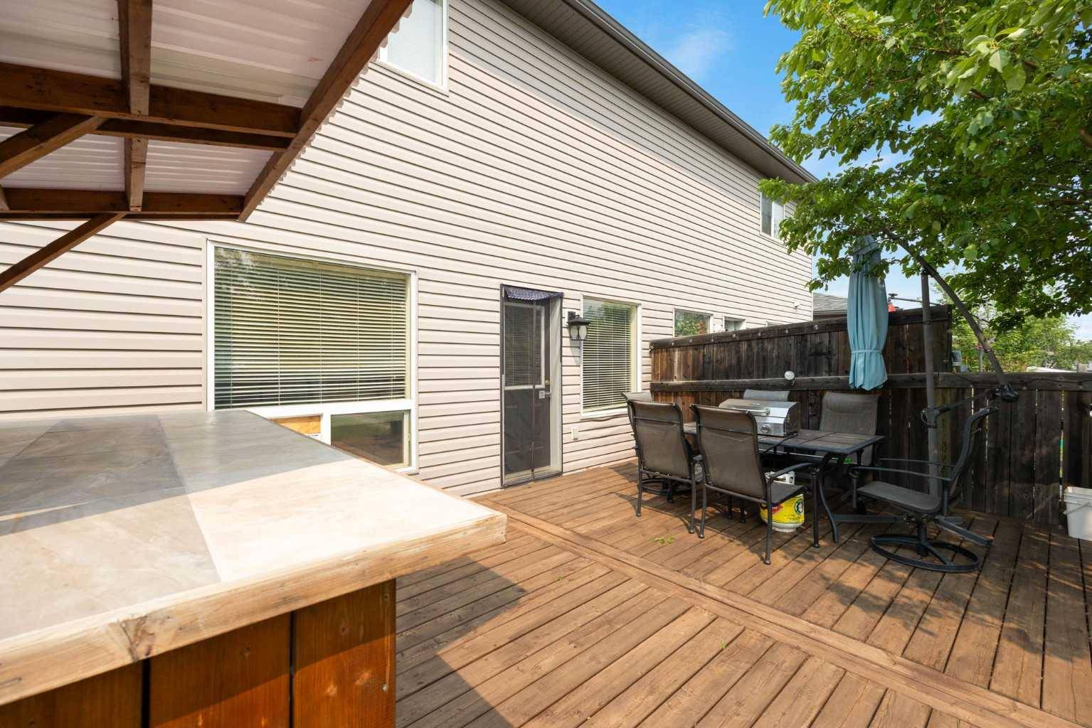 Fort Mcmurray, AB T9K 2T8,112 Bruin Bay