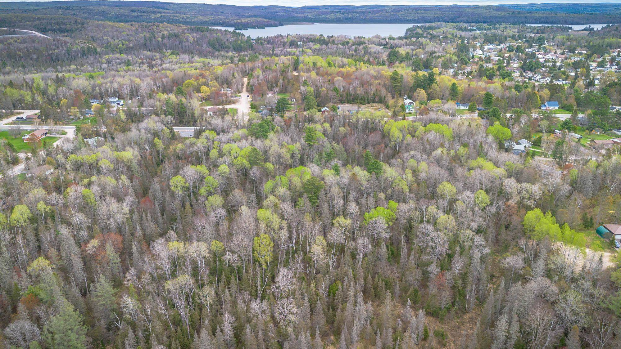 South River, ON P0A 1X0,00 Eagle Lake RD