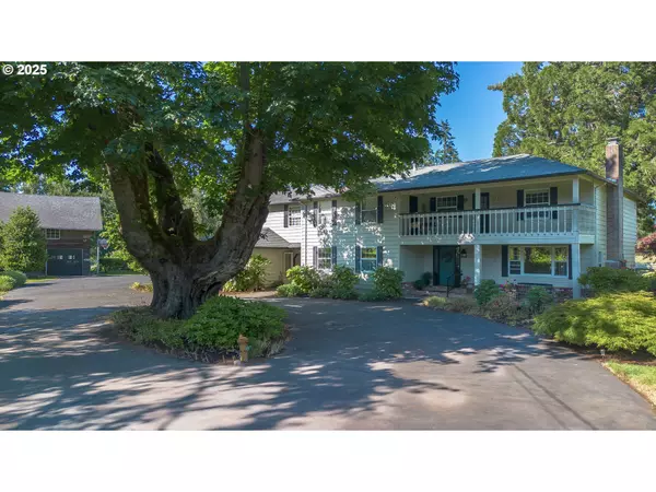 8758 THURSTON RD, Springfield, OR 97478