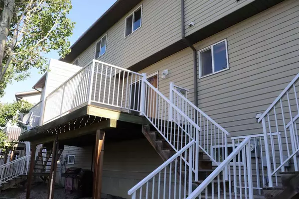 Edson, AB T7E 0A5,1616 41 Street #5
